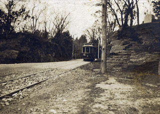 Trolley on Putnam Avenue