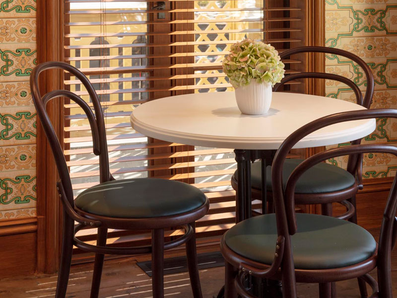 cafe©Durston-Saylor