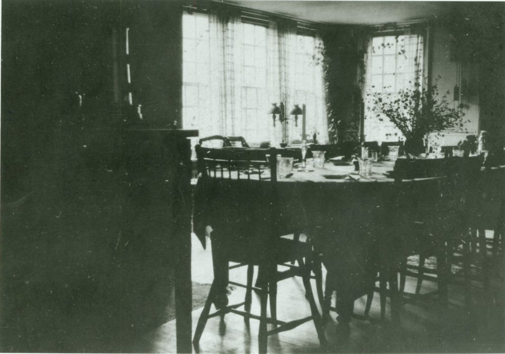Dining Room In Holley House