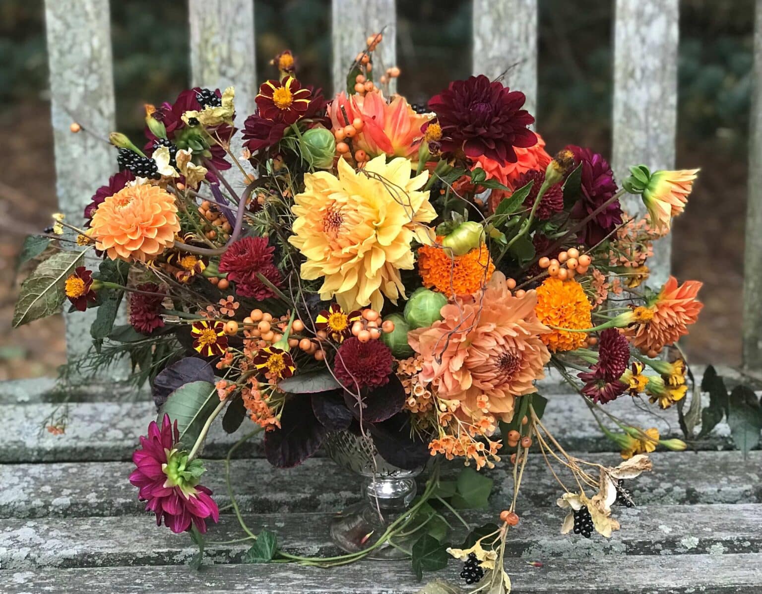 Artful Arrangements Dazzling Dahlias: Dutch Master Still-Life Floral ...