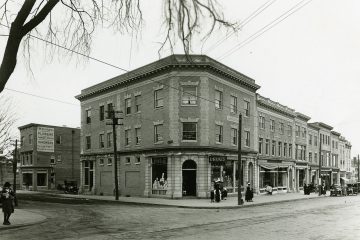 Maher Building at corner of Greenwich Avenue and Havemeyer Place, ca. 1917