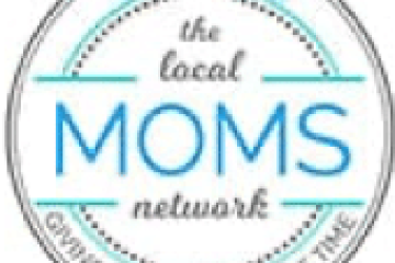 greenwich moms logo